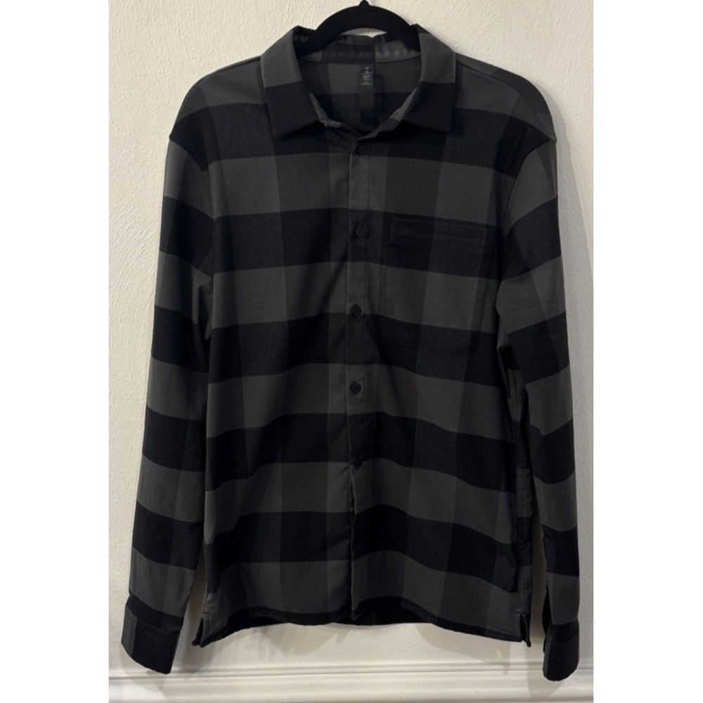 Lululemon Men's Flannel Button-Up Shirt Medium Black Check Plaid Long Sleeve